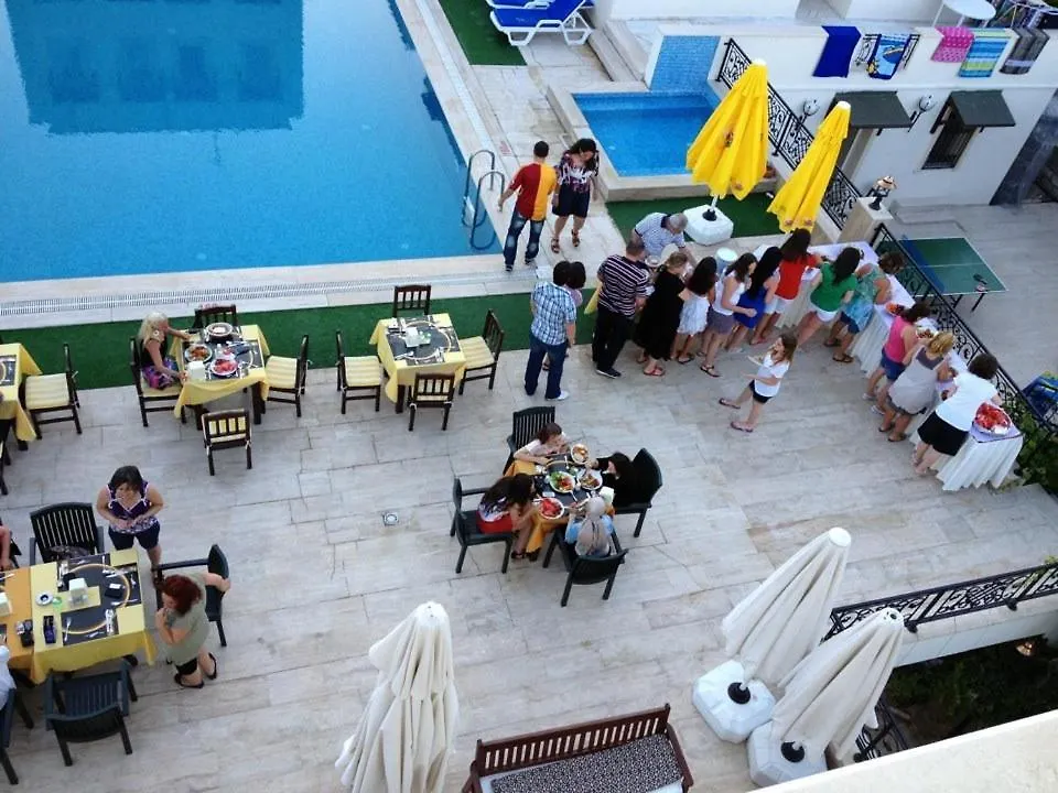 Hotel Kaseria 바이즈